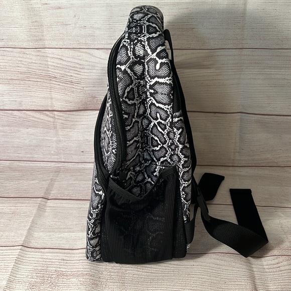 Snake print LIT handlers back pack - Picture 5 of 7